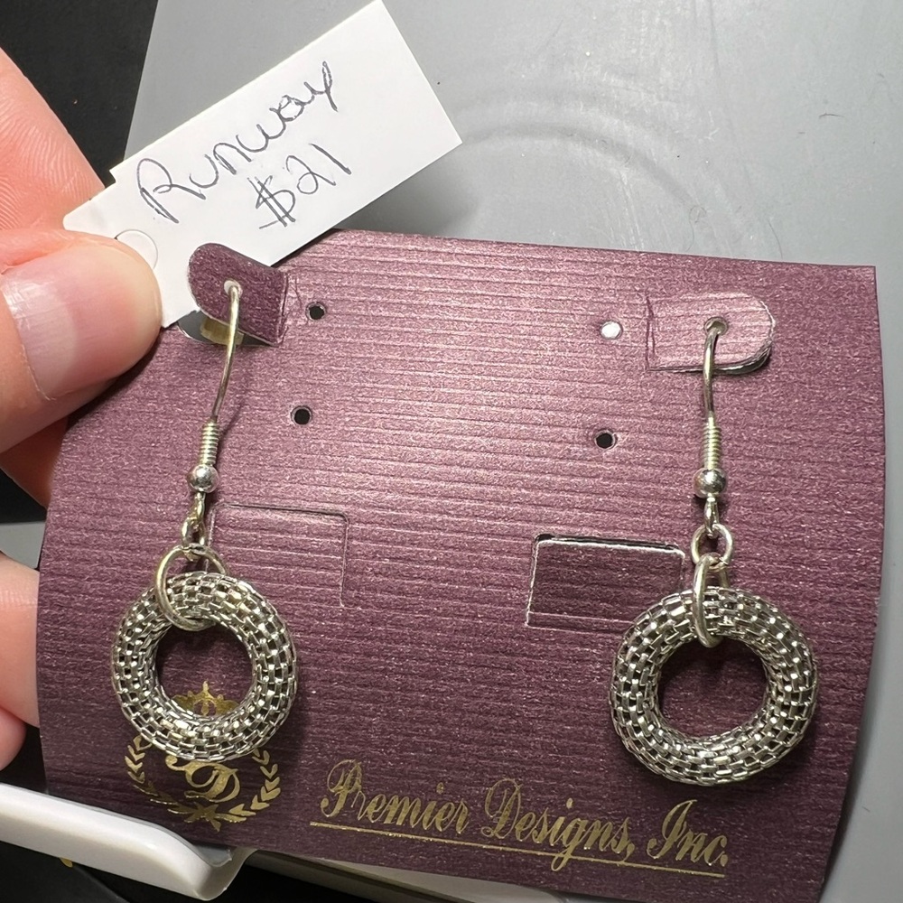 Premier Designs Runway Earrings